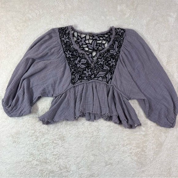 Free People Tops - FREE PEOPLE Lilac Purple Peasant Boho Top Size XS